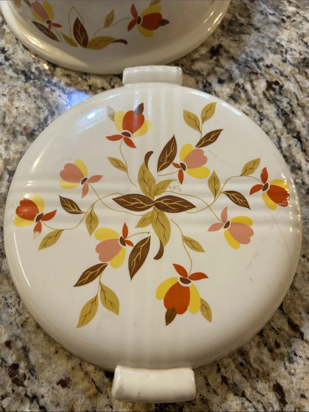 Vintage Hall’s Jewel Tea Autumn Leaf Collection-Covered Casserole Dish